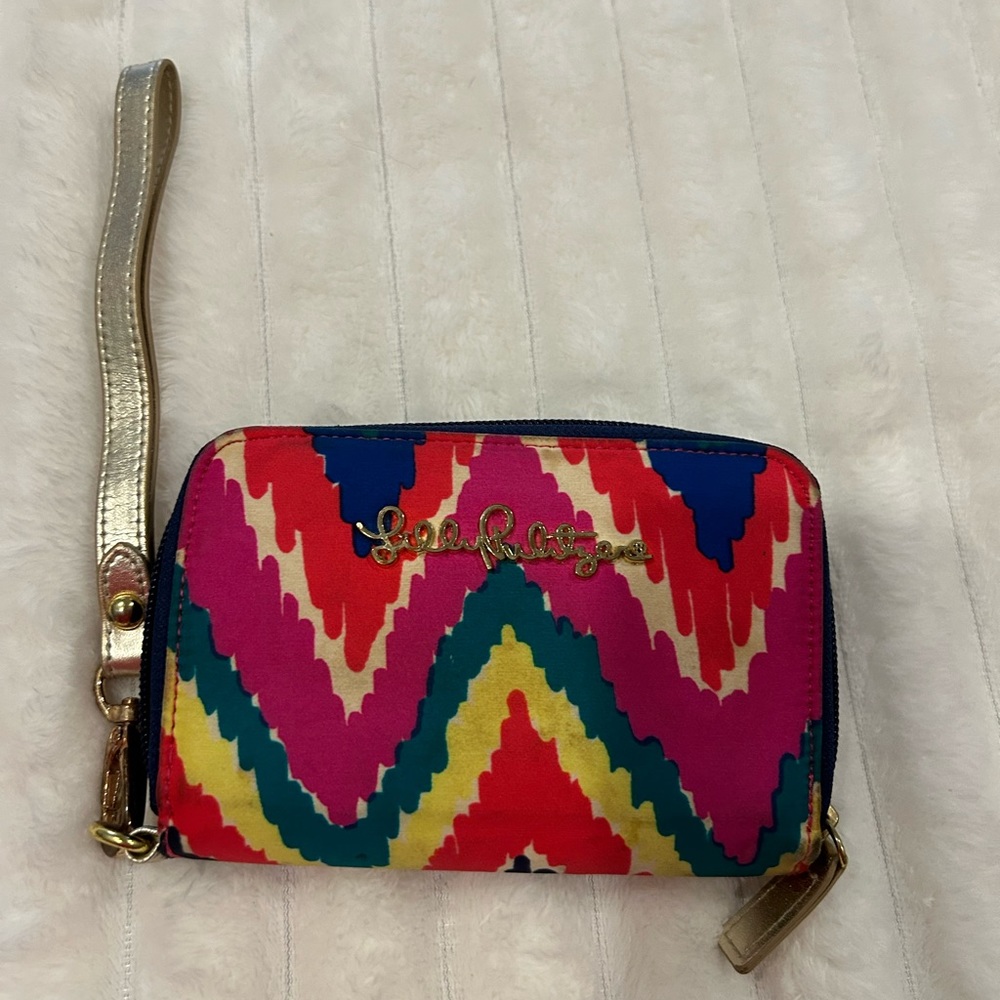 Lilly Pulitzer wristlet